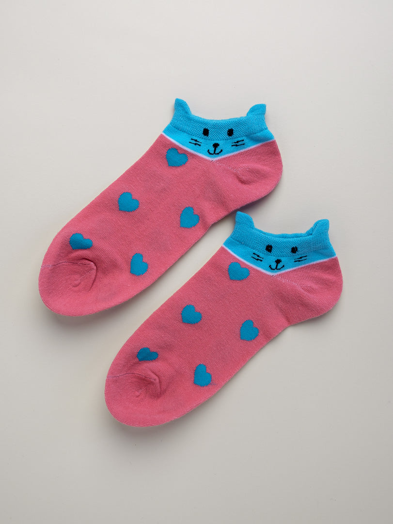 Cat & Hearts – Cute Women’s No Show Socks