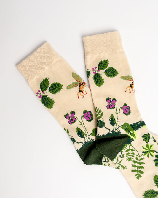 Bees & Frogs Crew Socks – Cream & Green