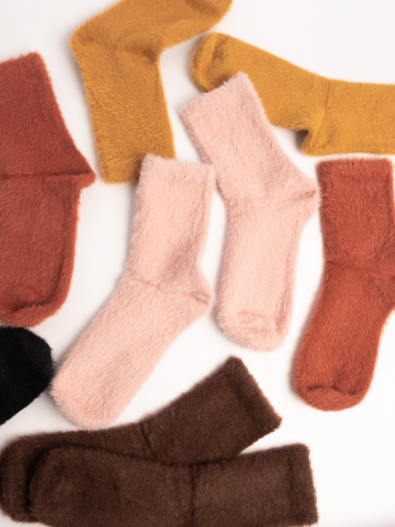 Best Winter Socks Australia: Top Warm & Breathable Choices | TipSoxx