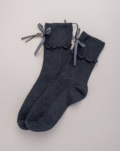 Ribbon Charm Ruffle Women’s Crew Socks