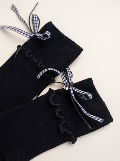 Ribbon Charm Ruffle Women’s Crew Socks