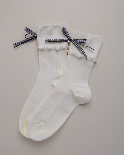 Ribbon Charm Ruffle Women’s Crew Socks