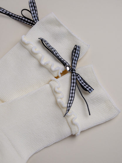 Ribbon Charm Ruffle Women’s Crew Socks