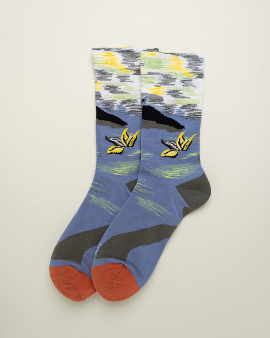 Whale’s Horizon – Women’s Crew Socks