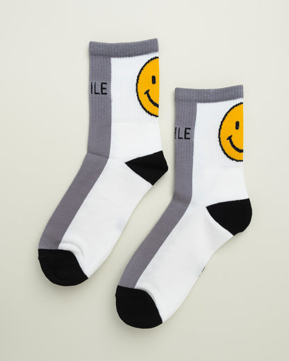 Bold Smiley – Unisex Crew Socks