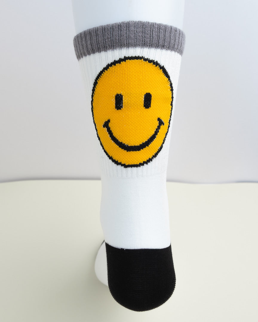 Bold Smiley – Unisex Crew Socks