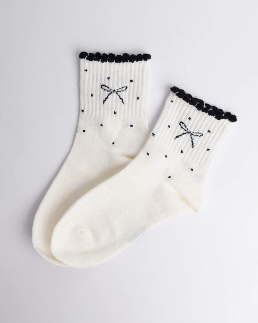 Bow Detail Women’s Cotton Quarter Socks – Ruffle Trim Casual Socks