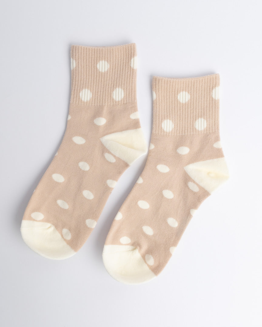 Beige polka dot women’s everyday cotton quarter socks