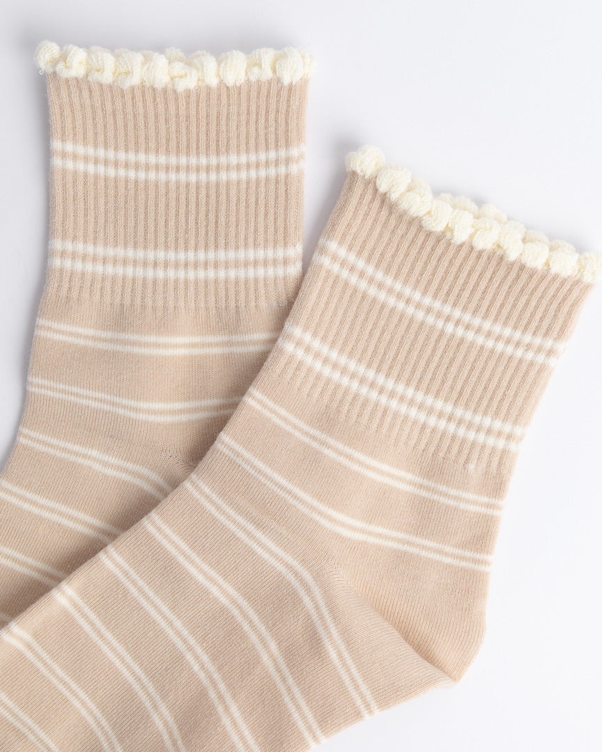 Ruffle Stripe Cotton Quarter Socks – Women’s Everyday Socks