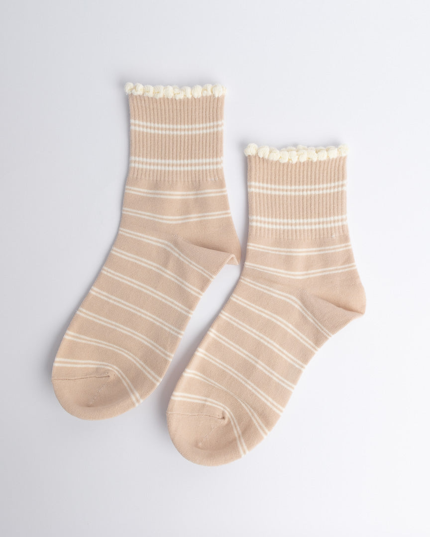 Ruffle Stripe Cotton Quarter Socks – Women’s Everyday Socks