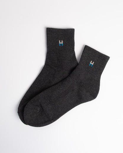 Men’s black cotton crew socks breathable odor control everyday socks