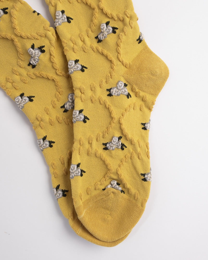 Women’s Cotton Crew Socks – Textured Knit Floral Pattern Casual Everyday Socks
