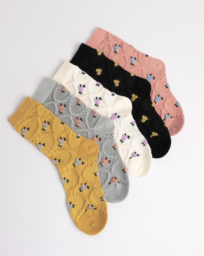 Women’s Cotton Crew Socks – Textured Knit Floral Pattern Casual Everyday Socks