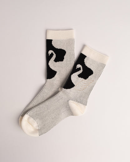 Women’s Swan pattern Merino Wool Blend Crew Socks – Soft Warm Everyday Socks