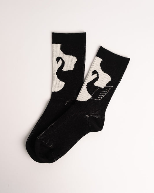 Women’s Swan pattern Merino Wool Blend Crew Socks – Soft Warm Everyday Socks