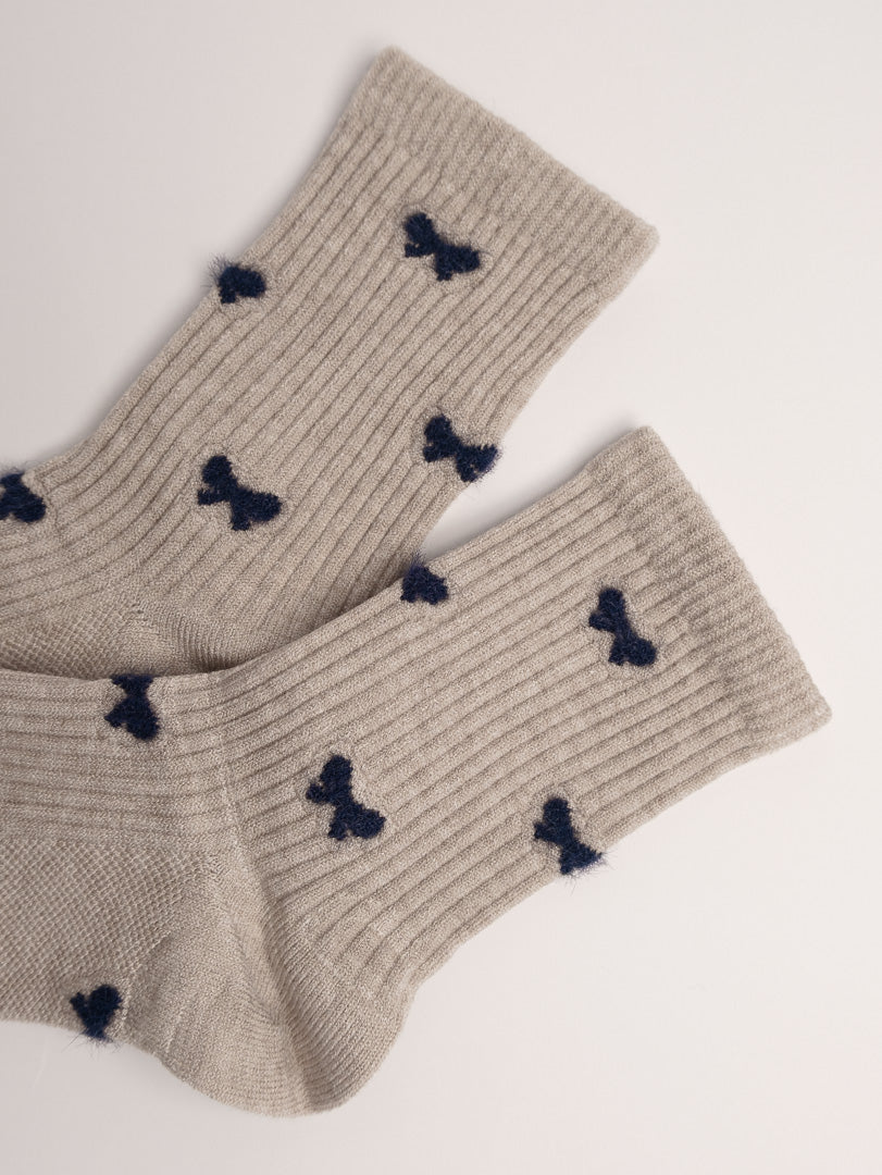 Women’s Bow Fluffy Wool Blend Crew Socks – Soft Cozy Warm Everyday Socks