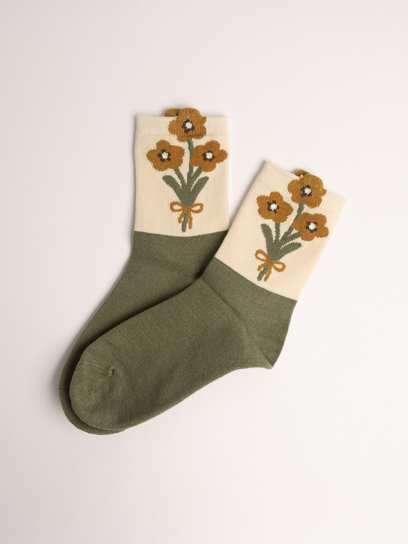 Women’s Vintage Floral Wool Blend Crew Socks – Soft, Warm & Cozy Everyday Socks
