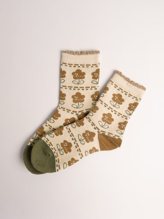 Women’s Vintage Floral Wool Blend Crew Socks – Soft, Warm & Cozy Everyday Socks