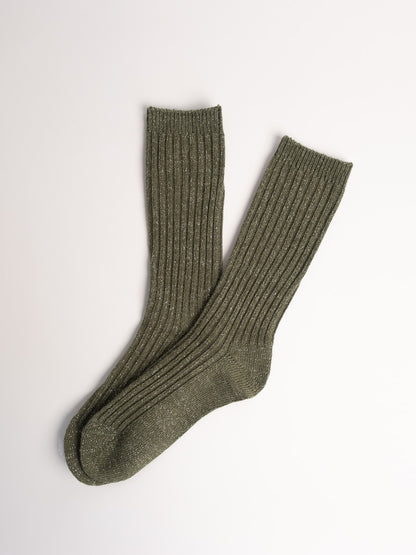 Women’s Ribbed Combed Cotton Crew Socks – Soft Everyday Comfort with Subtle Shine