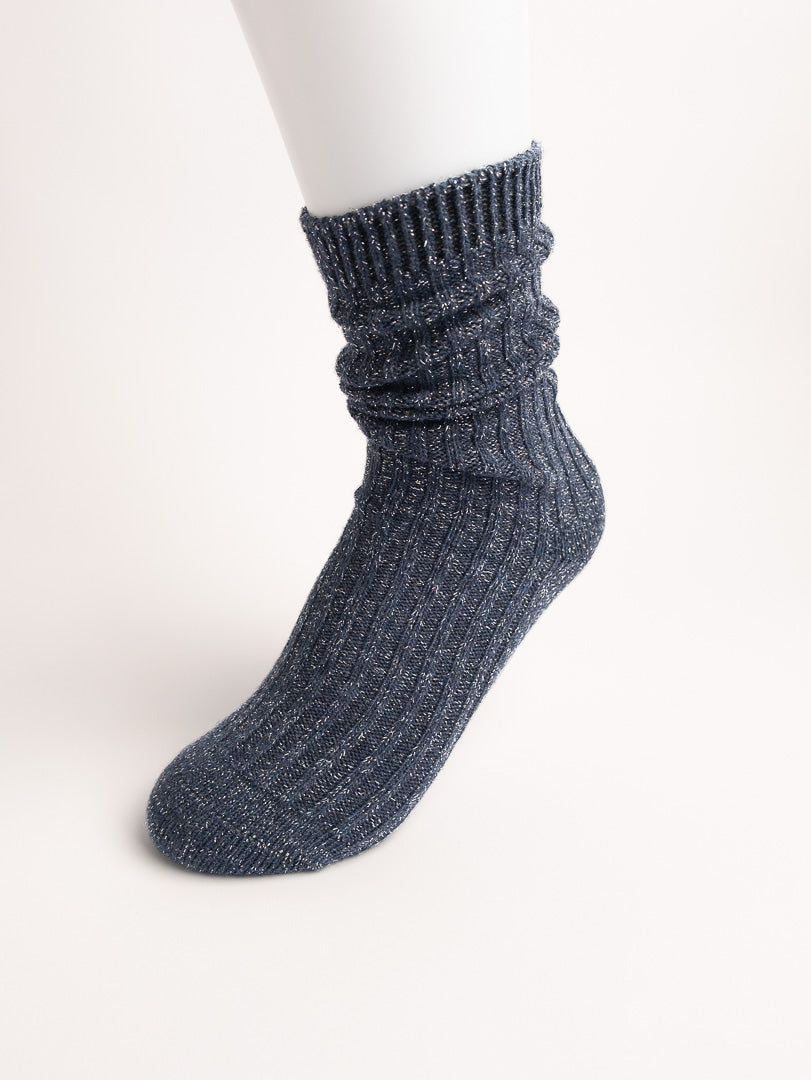 Women’s Ribbed Combed Cotton Crew Socks – Soft Everyday Comfort with Subtle Shine