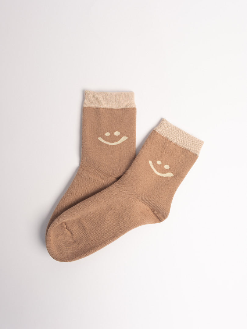 women cotton crew socks brown smiley face pattern cozy casual socks