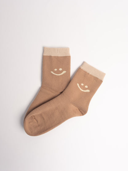 women cotton crew socks brown smiley face pattern cozy casual socks