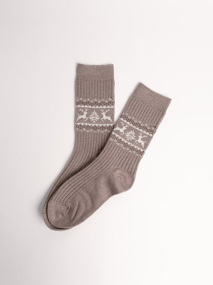 women cotton crew socks beige nordic reindeer pattern soft breathable winter socks