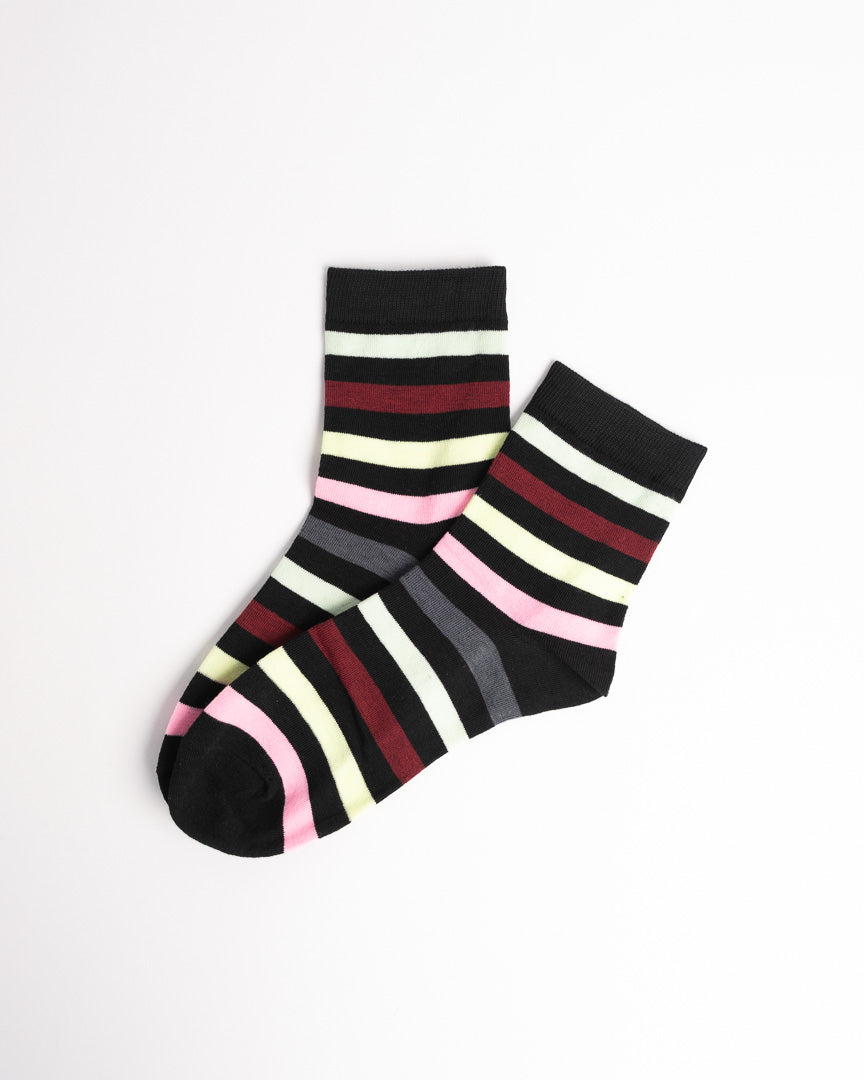 Retro Stripe Women’s Crew Socks – Soft Everyday Comfort Socks