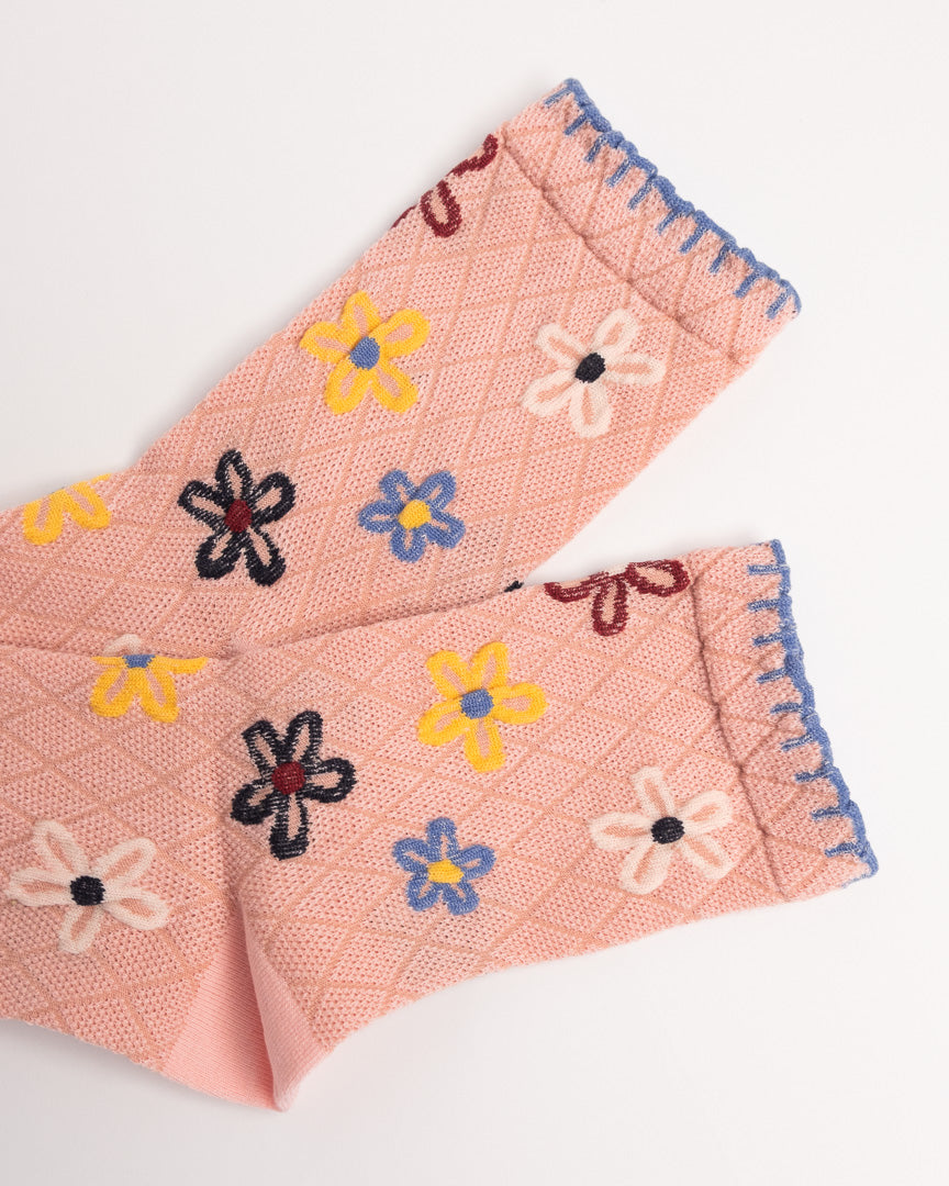 Women’s Retro Floral Combed Cotton Crew Socks – Soft Casual Everyday Socks
