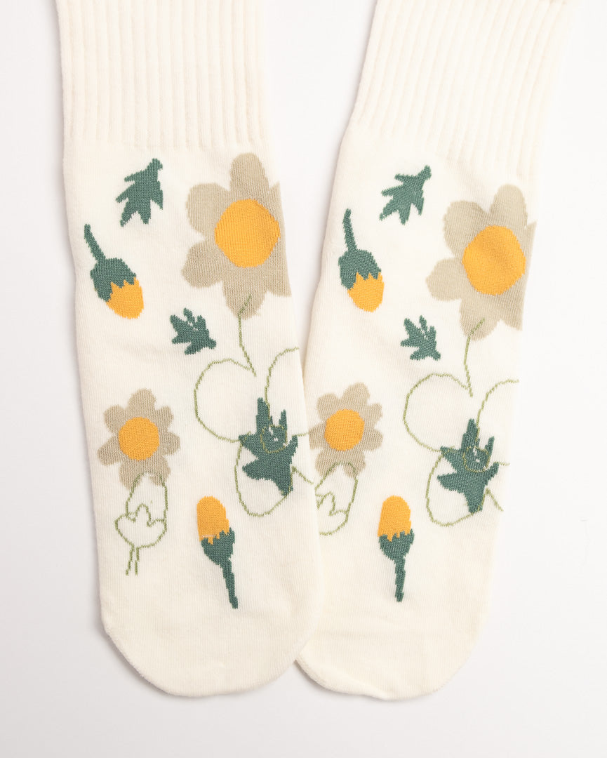 Women’s Cute Graphic Cotton Socks – Casual Everyday Crew Socks