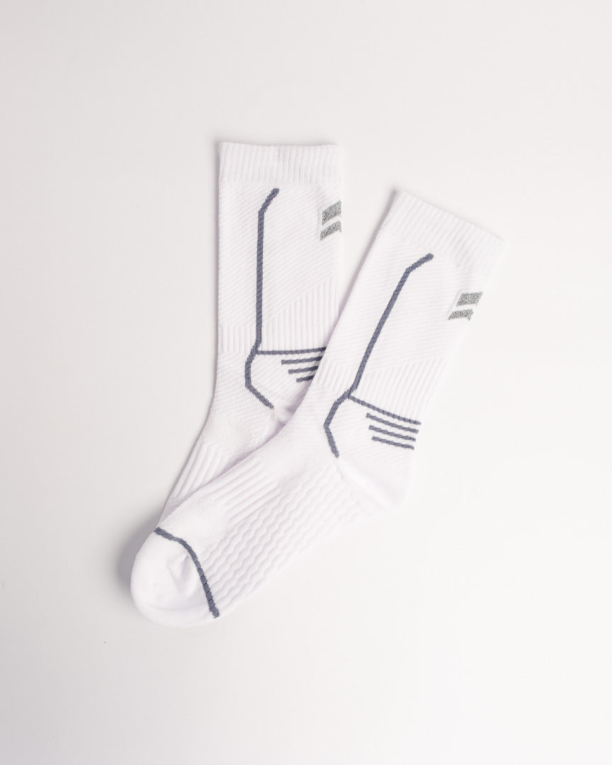 Men's white performance crew socks with breathable sports knit and seamless toe comfort