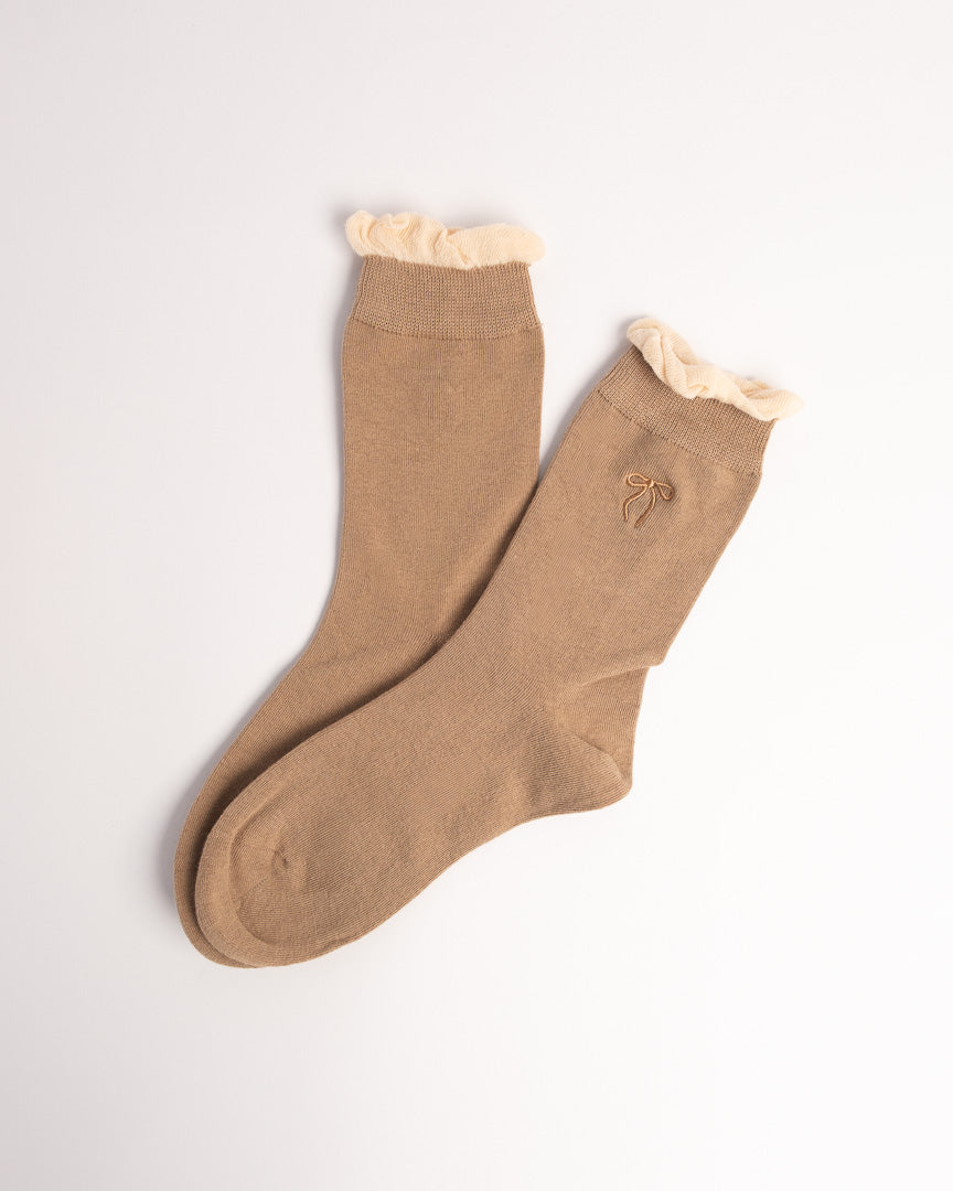 Women's Bow Embroidery Cotton Crew Socks – Ruffle Trim Everyday Socks