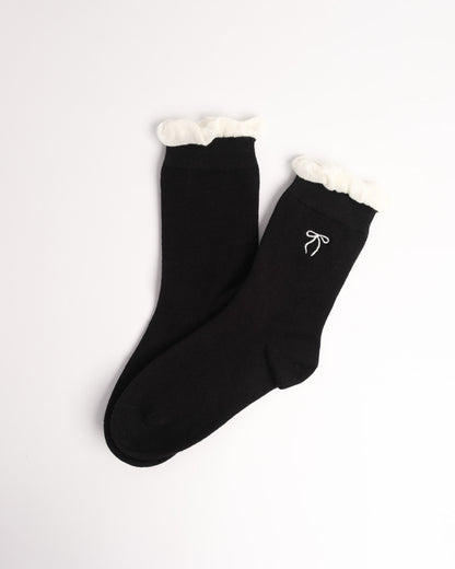 Women's Bow Embroidery Cotton Crew Socks – Ruffle Trim Everyday Socks