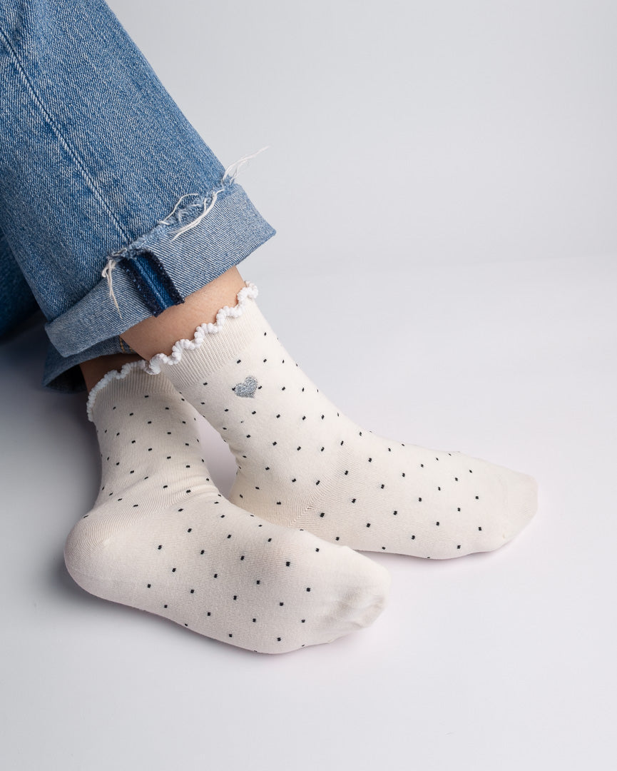 Women's Heart Embroidery Cotton Crew Socks – Soft Everyday Socks