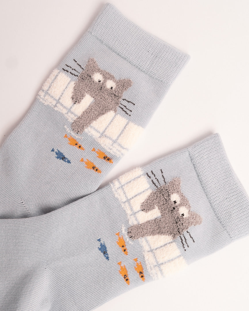 Cute Fishing Cat Cotton Crew Socks – Light Blue