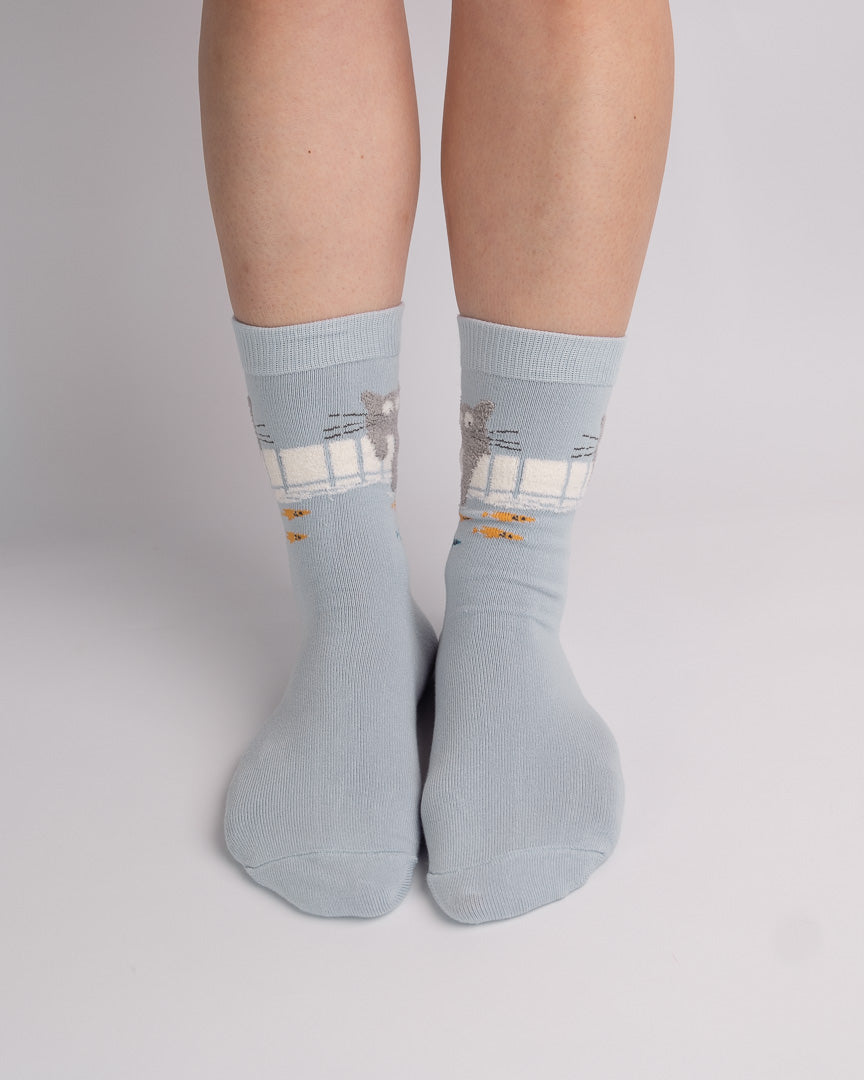 Cute Fishing Cat Cotton Crew Socks – Light Blue