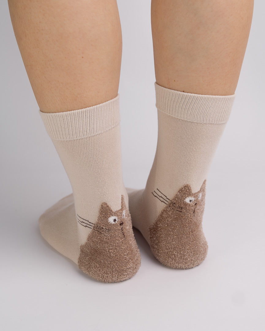 Fuzzy Cat Heel Detail Cotton Crew Socks –Beige