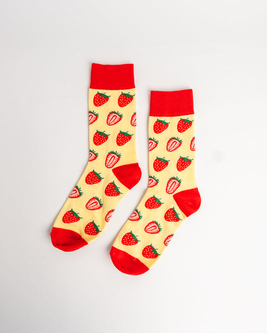 Strawberry Pattern Crew Socks – Cream & Red